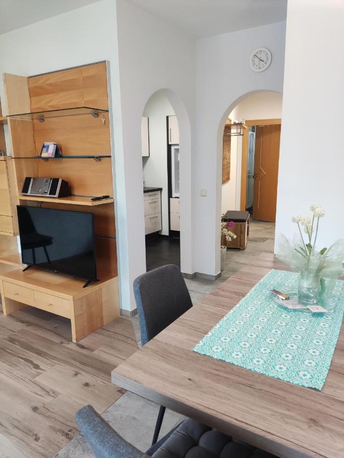 Ferienwohnung Muehlburger Lienz Exterior photo